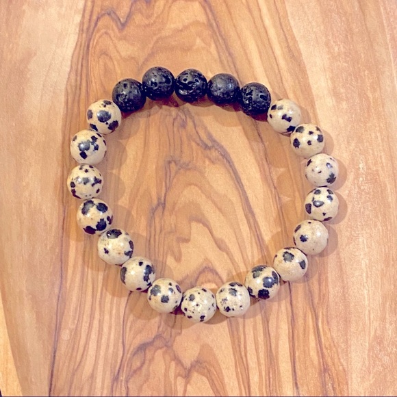 *NEW* Dalmatian Jasper and Lava Rock 8mm Bead Bracelet - Picture 1 of 1